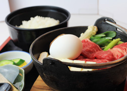 肉なべ定食【季節限定】